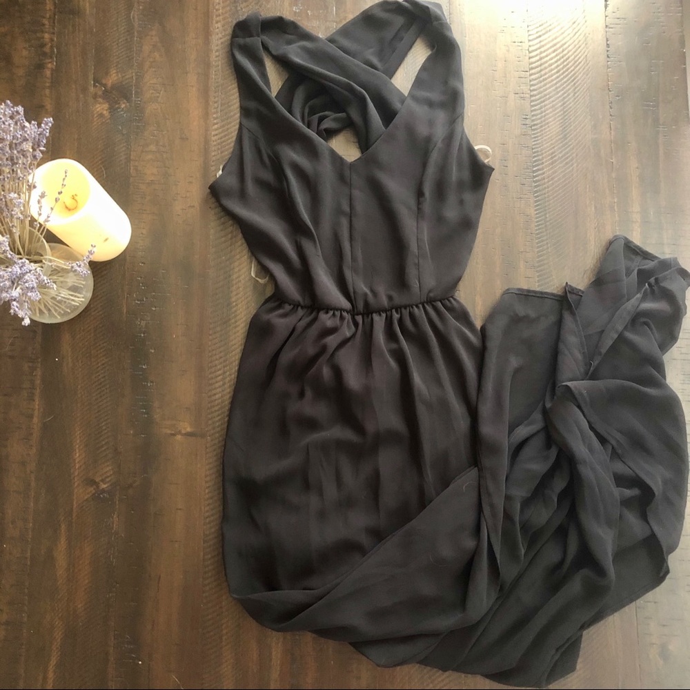 Dee Elle Open-Back Maxi Dress